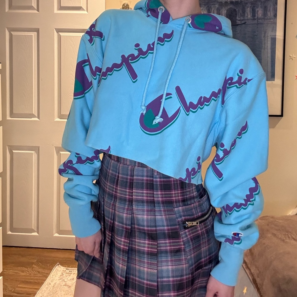 Cropped Champion Hoodie - Blue and Purple
